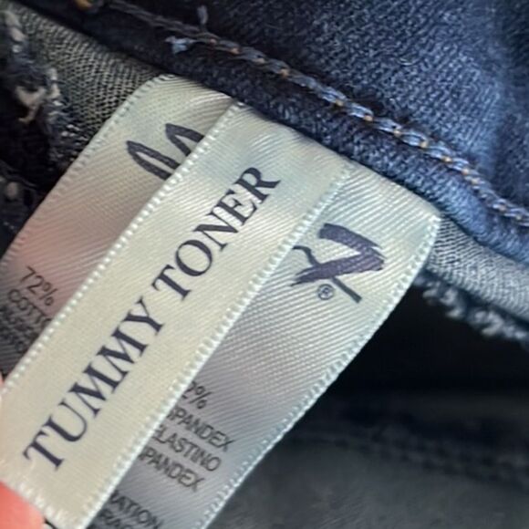 Seven7 Tummy Toner Capri Jeans Size 16 NWOT - Picture 11 of 12